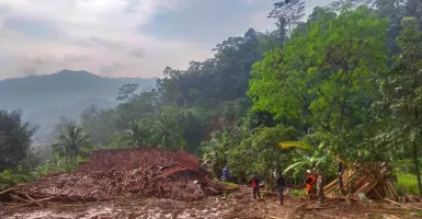 Banjir dan Longsor di Bandung, 9 Orang Dilaporkan Hilang