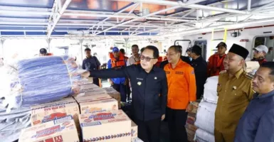 Alhamdulillah, Pemprov Jatim Kirim Bantuan untuk Korban Gempa di Bawean Pakai Kapal Basarnas