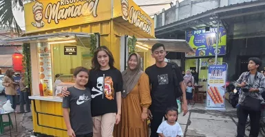 Kelezatan Risol Mamacel Bikin Jessica Iskandar Rela Datang ke Jember