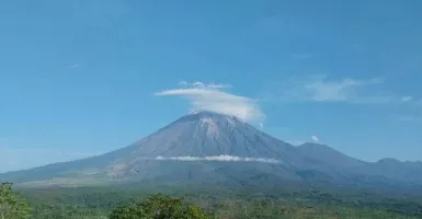 Tak Cuma Erupsi, Aktivitas Gunung Semeru Didominasi Gempa Letusan