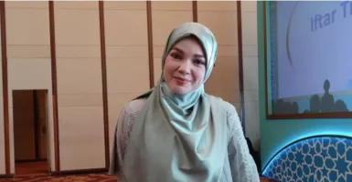 Suami Sandra Dewi Tersangka Korupsi, Netizen Malah Hujat Dewi Sandra