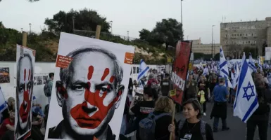 Warga Israel Lancarkan Protes Terbesar Sejak Perang untuk Menekan PM Netanyahu