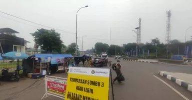Perhatian! Truk Besar Dilarang Melintas di Tol Jakarta-Cikampek Mulai Siang Ini