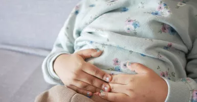 4 Penyebab Anak Selalu Mengeluh Sakit Perut