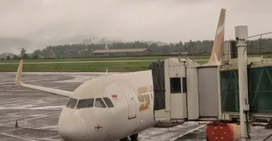 Gunung Ruang Meletus, 7 Bandara di Sulawesi Ditutup