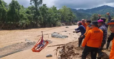 8 Warga Terisolasi Akibat Banjir di Luwu, Ini Kondisinya