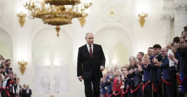 Vladimir Putin Tandatangani Kesepakatan dengan Vietnam untuk Perkuat Hubungan di Asia