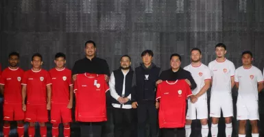 Menpora Dito Puji dan Apresiasi Jersey Baru Timnas Indonesia