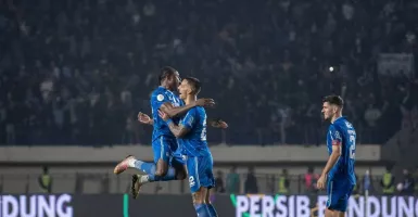 Bungkam Madura United, Persib Bandung Selangkah Lagi Juara Liga 1