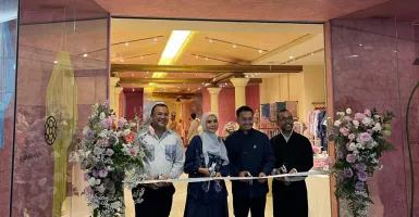 Gandeng WMI, Ria Miranda Resmikan Toko Terbaru di Plaza Indonesia