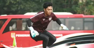 Tampil Ciamik, PSIS Semarang Putuskan Perpanjang Kontrak Kiper Rizky Darmawan