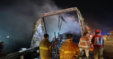 Truk Ekspedisi Terbakar di Tol Pemalang-Semarang, Ini Kondisinya