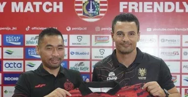 Persija Jakarta Kenalkan Carlos Pena Sebagai Pelatih Baru