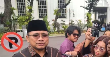 DPR RI Bentuk Pansus Angket Pengawasan Haji, Menag Yaqut: Kami Ikuti Saja