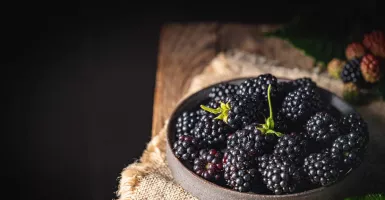 Cara Mudah Menyantap Blackberry, Buah Penuh Nutrisi