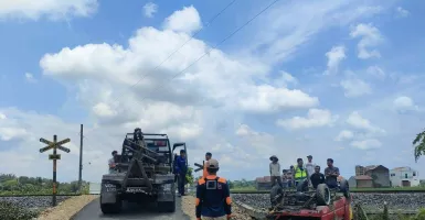 Kecelakaan KA Batara Kresna, Daop 6 Ingatkan Pengguna Jalan Patuhi Aturan di Perlintasan Sebidang