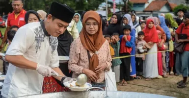 Ustaz Derry Sulaiman Ungkap Kisah Bobon Santoso Mualaf, Saat Potong Kambing