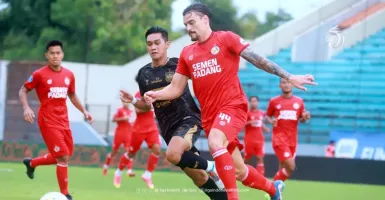 Duel Panas! PSIS dan Semen Padang Cari Jalan Selamat