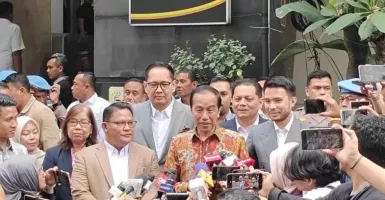 Sebut Jokowi Berhasil Kelola Isu Ijazah Palsu, Anas Urbaningrum: Sukses Secara Politik