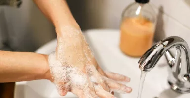 3 Sabun Cuci Tangan dengan Formula Melembapkan, Kulit Tetap Lembut