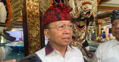 Wayan Koster Tunjuk Panglima Pemberantas Ormas Preman Seusai GRIB Deklarasi di Bali