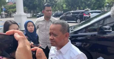 Rocky Gerung Usul Kabinet Dirombak, Jawaban Bahlil Lahadalia dan Airlangga Beda