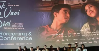 Sinopsis Film Tak Ingin Usai Di Sini: Pengorbanan Cinta di Antara Takdir
