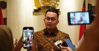 Abraham Sridjaja Bela Bahlil Lahadalia yang Diserang Hoaks AI, Sebut Tak Masuk Akal