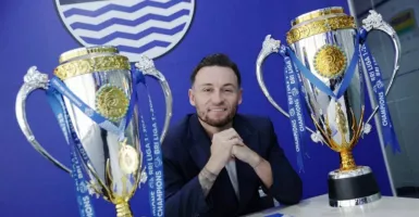 Bobotoh Bisa Tenang! Marc Klok Resmi Perpanjang Masa Bakti di Persib hingga 2027