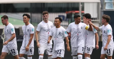 Dibantai Bayern Munchen 0-10, Pelatih Auckland City Bangga