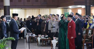 Sumpah Jabatan Rektor UPI Pakai Bahasa Inggris Bikin Cucun Kecewa, Pilih Walk Out