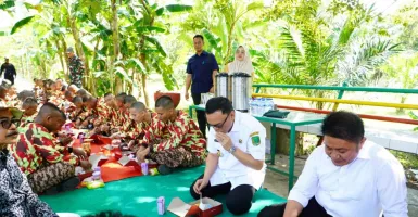 Di Tengah Agenda Padat, Gubernur Herman Deru Sambangi Retret Laskar Pandu Satria