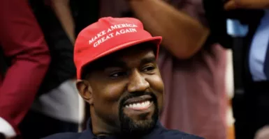 Lagunya Kontroversial, Kanye West Dilarang Masuk Australia