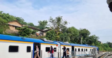 6.894 Penumpang Naik KA Lokal Daop 6 di Akhir Libur Sekolah, KA BIAS Favorit