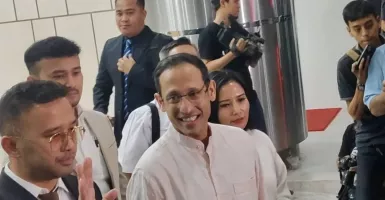 9 Jam Diperiksa Kejagung, Nadiem Makarim Tak Banyak Bicara Pilih Pulang