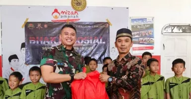 Siswa Diklapaif Gelar Bhakti Sosial, Kapten Inf Yohanes Rahawarin: TNI untuk Rakyat