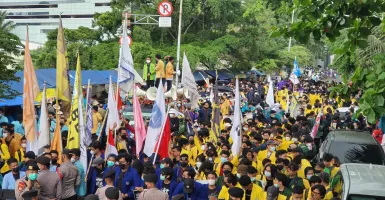 Demo BEM SI Sudah Melanggar Putusan MA dan MK