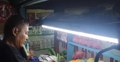 Nelangsa Pedagang Sup Buah di Masa Pandemi, Omzet Turun 70 Persen