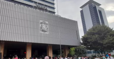 Jakarta Diguncang Gempa, Pegawai Pemprov Panik dan Berhamburan 