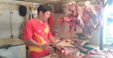 Mogok Jualan Malah Boncos, Pedagang Pasrah Harga Daging Meroket