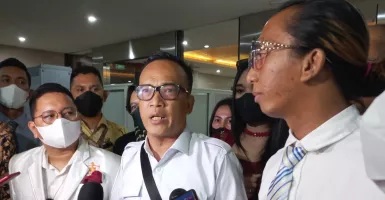 Ketua Jokowi Mania Laporkan Denny Siregar ke Polda Metro Jaya
