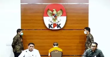 KPK Menduga Mantan Gubernur Riau Annas Maamun Menyuap DPRD