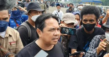 Ade Armando Bikin Pemerintah Repot, Kata Sekjen Kornas-Jokowi