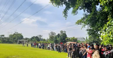 Ribuan Jakmania Mendadak Kepung Tempat Latihan Persija Jakarta