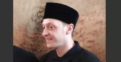 Salat Jumat di Masjid Istiqlal, Mesut Ozil: Ini Cita-cita Saya