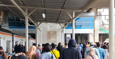 Ribuan Penumpang Transit di Stasiun Manggarai Hari Ini, Kata KAI