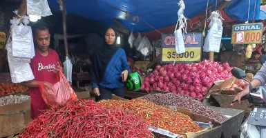 Harga Cabai Naik di Pasar Ciputat, Pedagang dan Pembeli Kesal