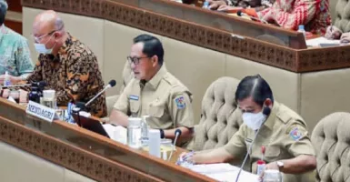 Menteri Tito Keberatan Kenaikan Tunjangan Kinerja 100 persen