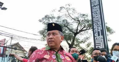 Jokowi Beri Kode Dukung Ganjar? Begini Kata Sekjen PDIP