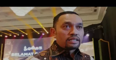 Adam Deni Salah Kaprah Melaporkan Ahmad Sahroni ke KPK